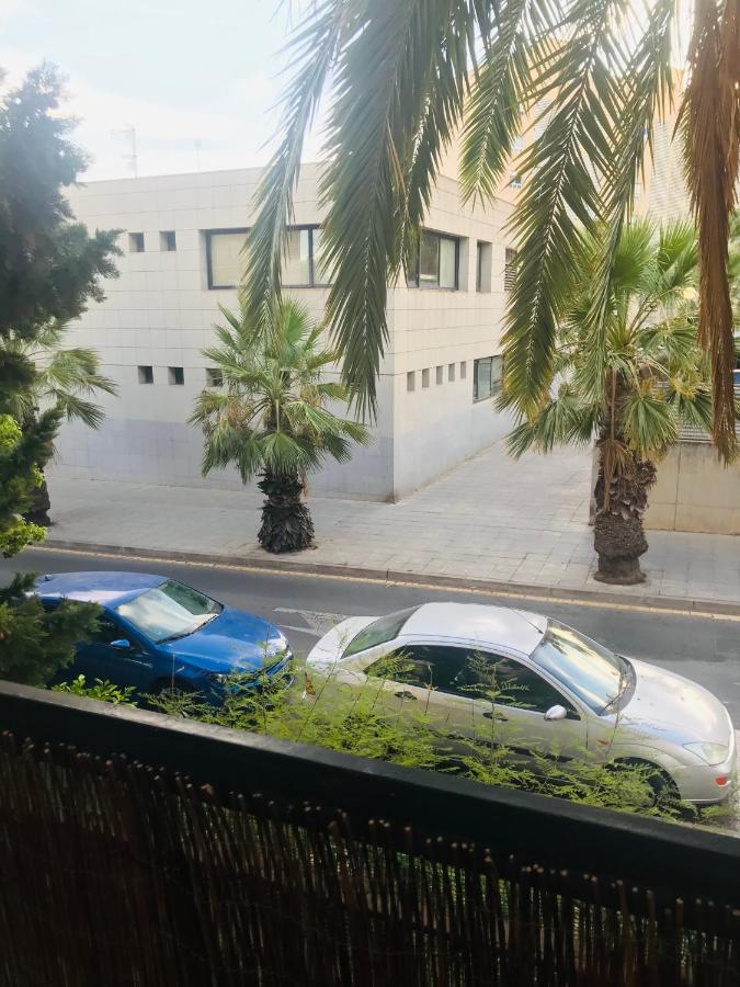 Piso Alicante Luaran gambar